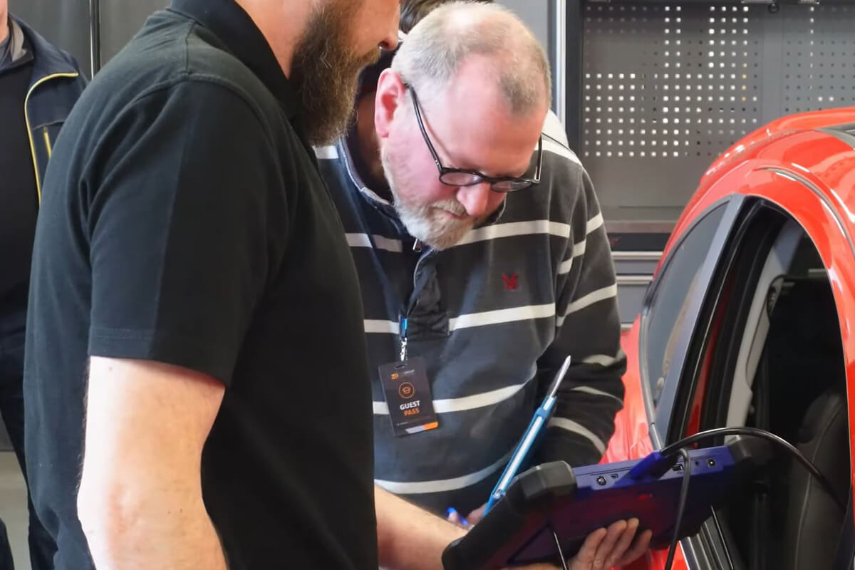 LockRite Auto Locksmith Franchisees Training