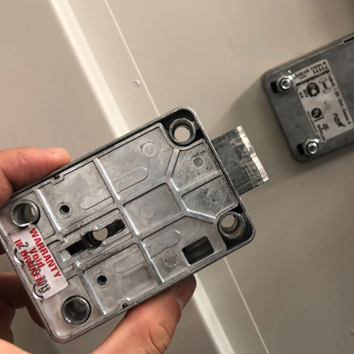 Bitton Locksmith showing lock case