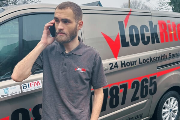 Locksmith Pontefract, Adam